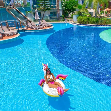 لونج بيتش ريزورت آند سبا ديلوكس - شامل كليًا ألترا منتجع Turkler